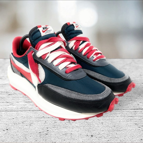 Size 9.5 - Nike LDWaffle x Sacai x Undercover Midnight Spruce University Red - Picture 1 of 10